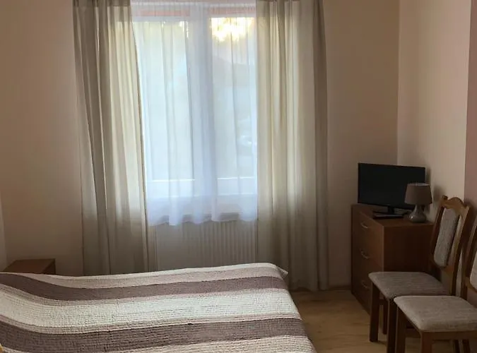 Prywatne Margo ホームステイ クリニツァ・モルスカ